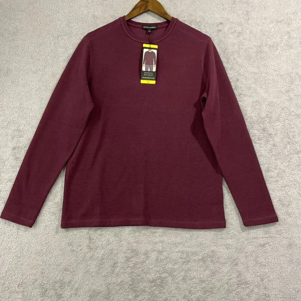 NEW Banana Republic Mens S Long Sleeve Crew Neck Shirt Cotton Polyester Blend